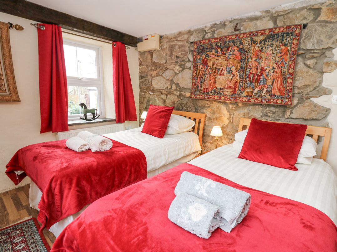 Upper Calffield Farmhouse