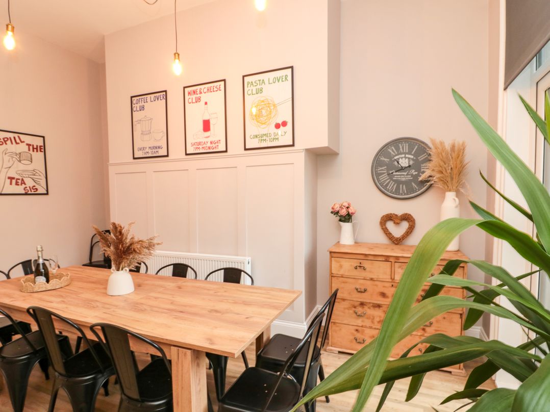 27 Westbourne Grove