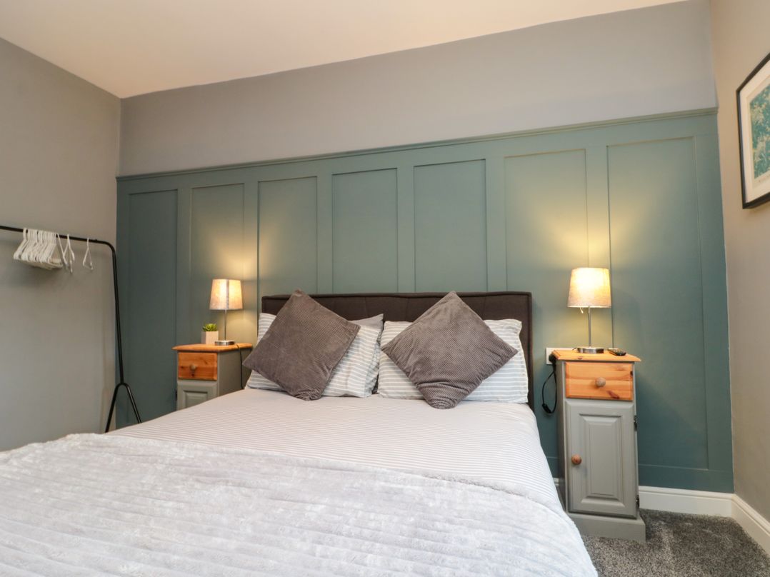 27 Westbourne Grove
