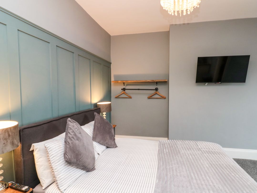 27 Westbourne Grove