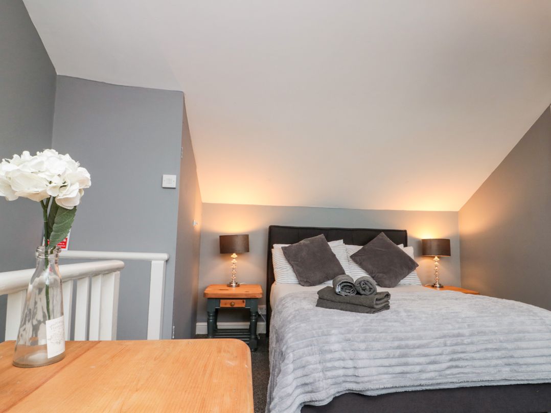 27 Westbourne Grove