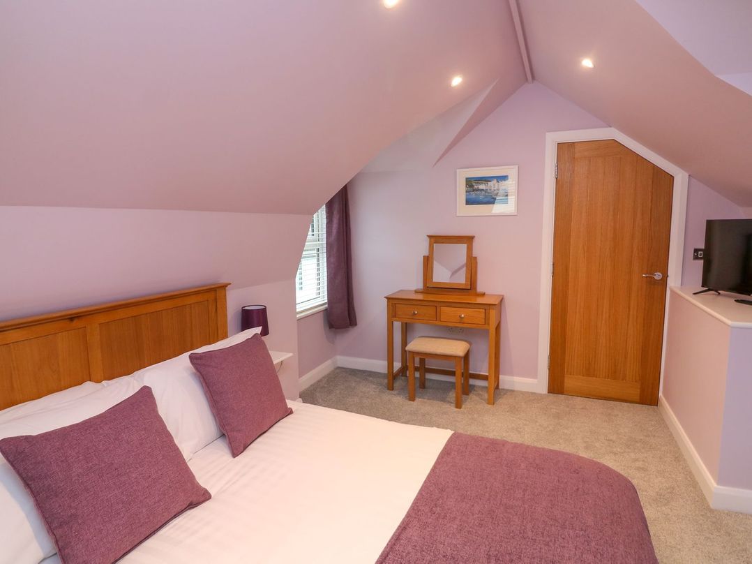 Denning Cottage