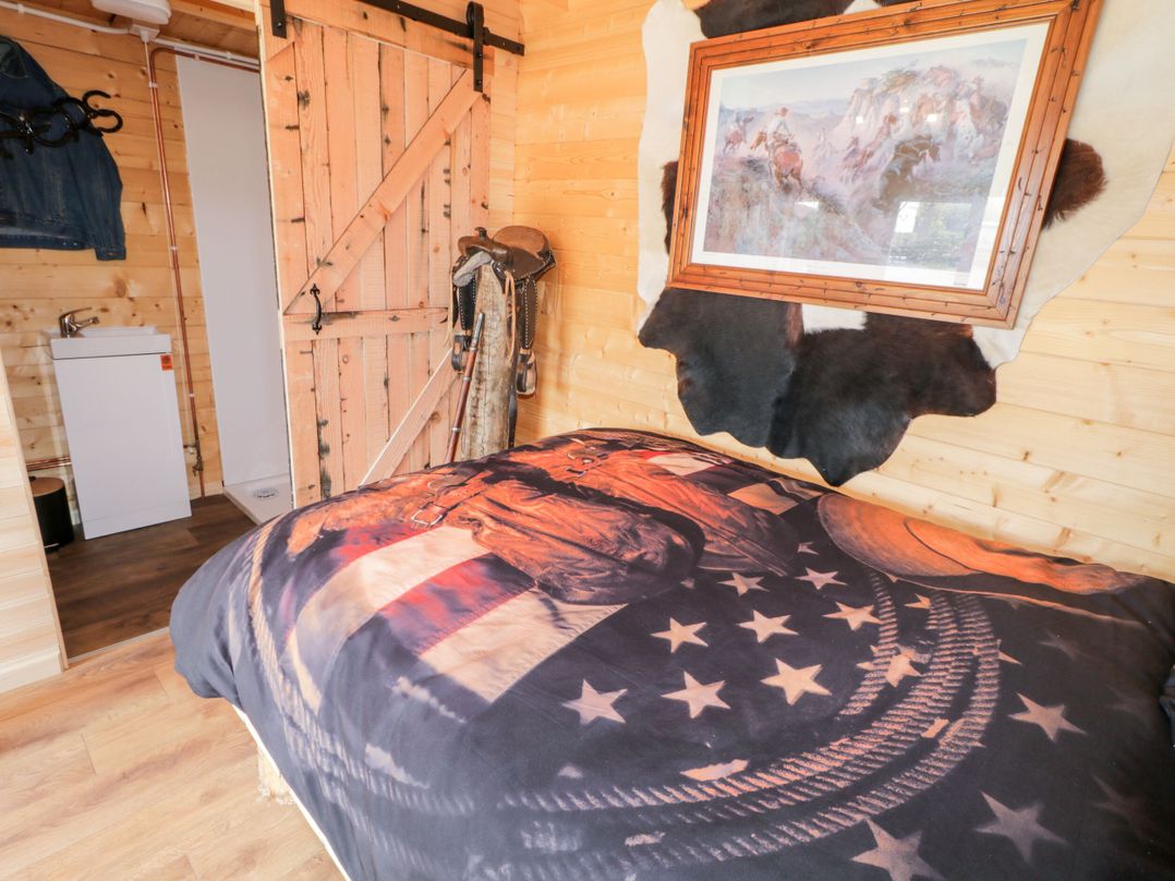 Whiskey Creek Cabin
