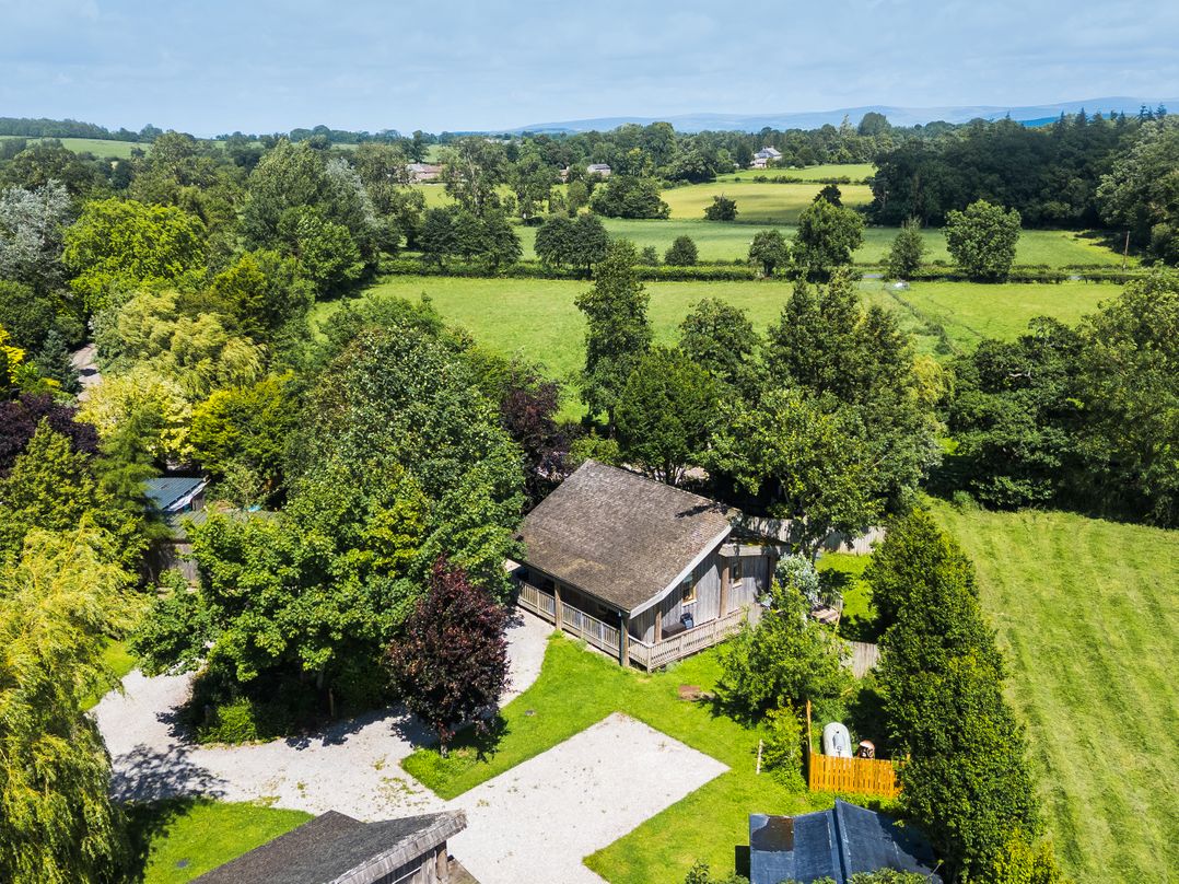 Larch Lodge