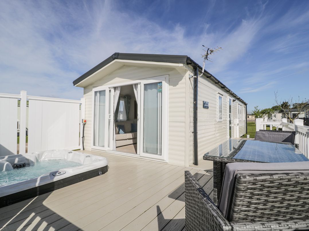 Manor House Platinum 3 Bedroom (16E)