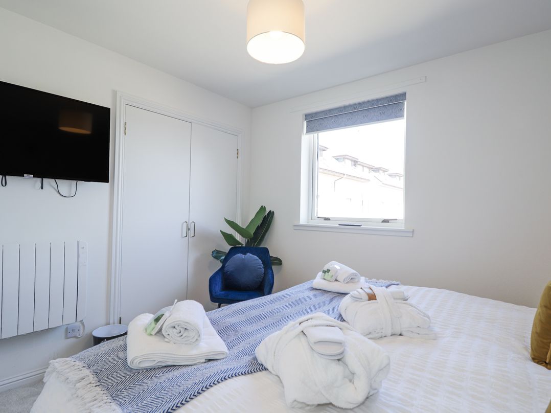 Flat 10