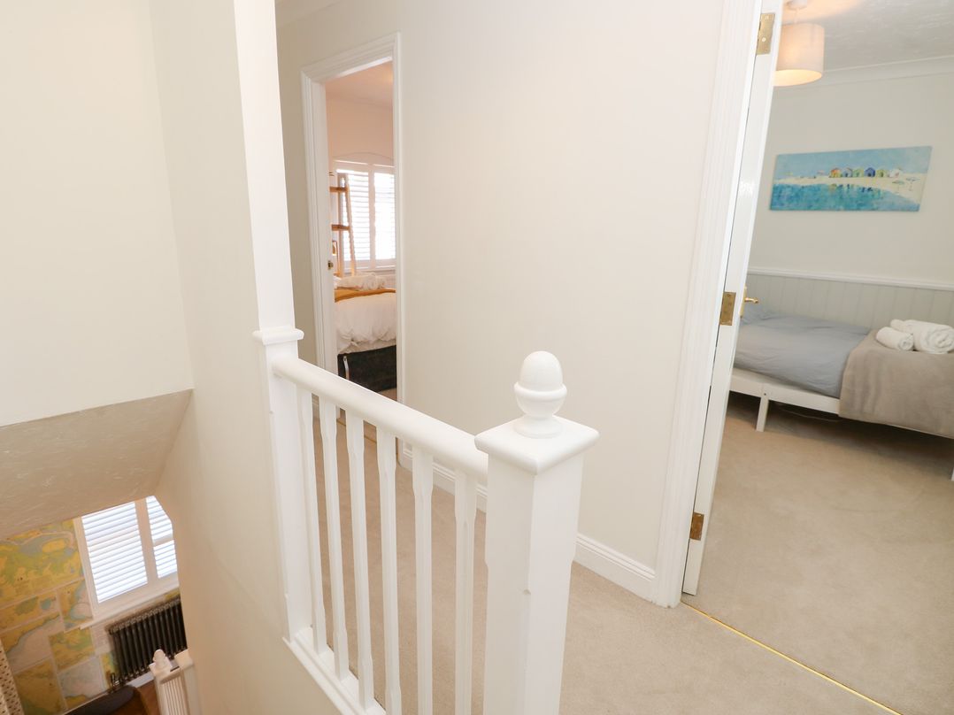 3 West Quay Mews