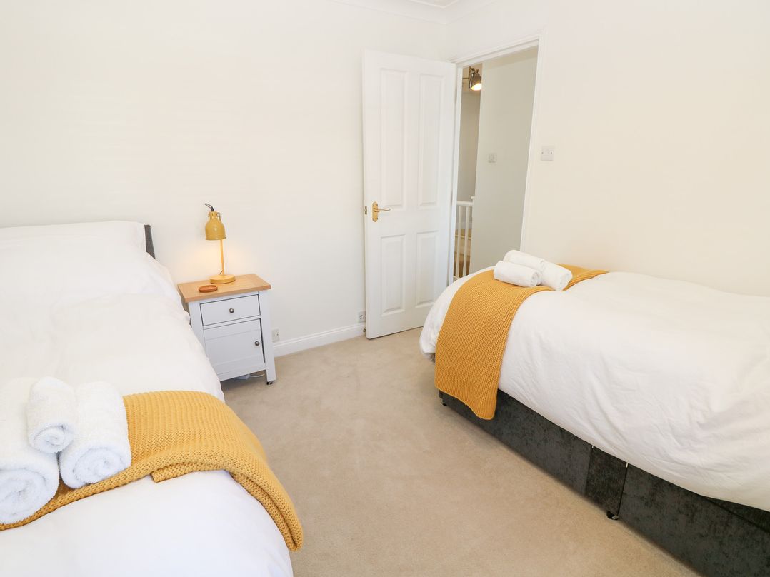 3 West Quay Mews