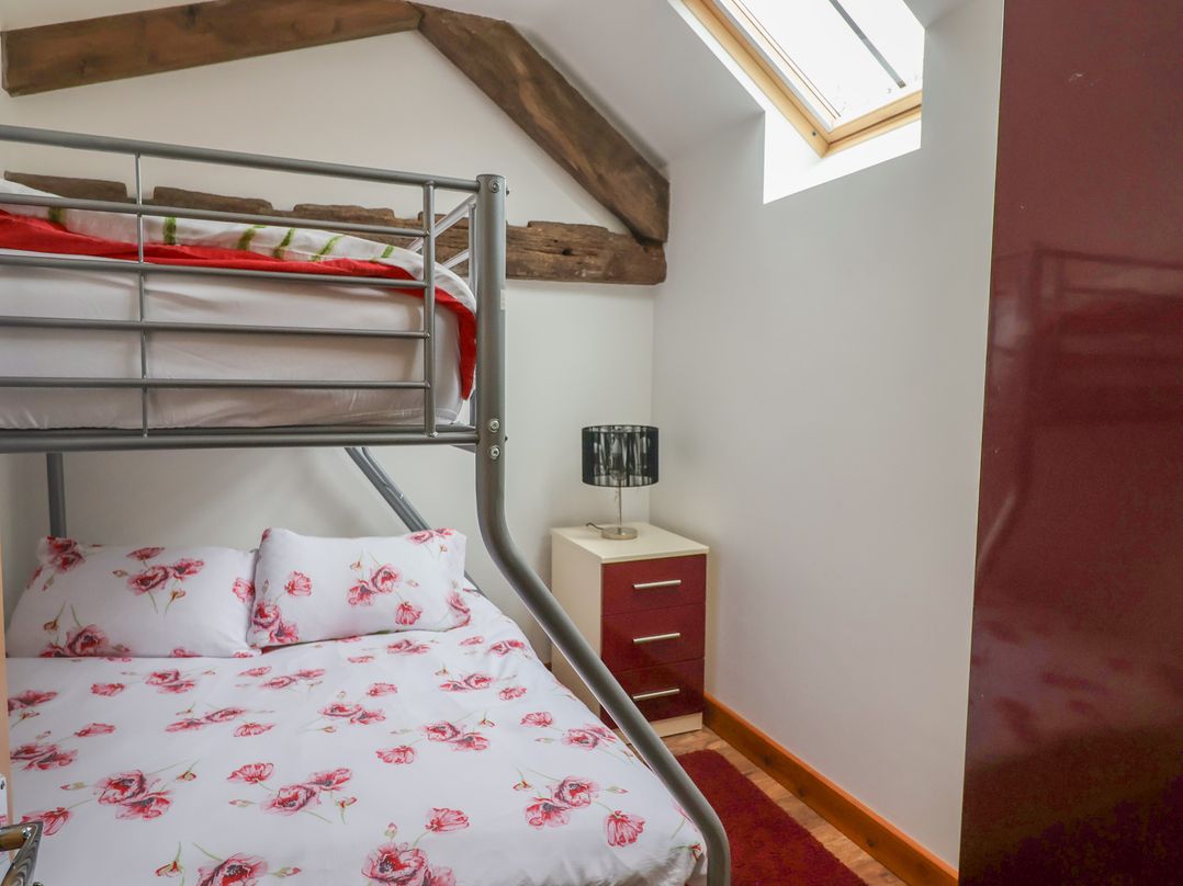 Poppy Cottage