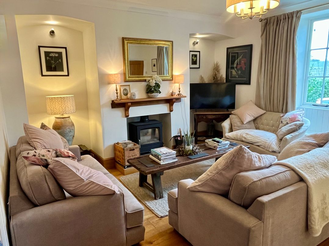 2 Myrtle Cottages