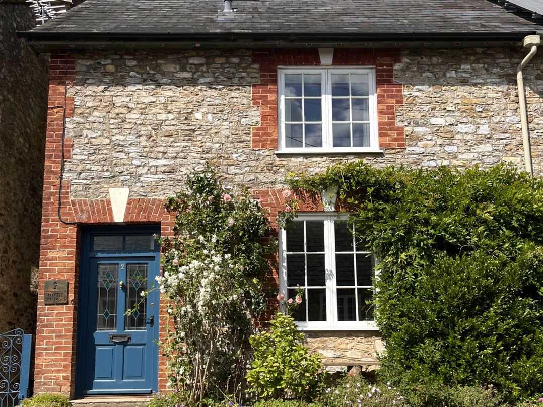 2 Myrtle Cottages