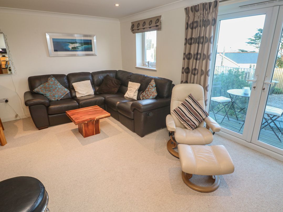 Flat 2, Godrevy View