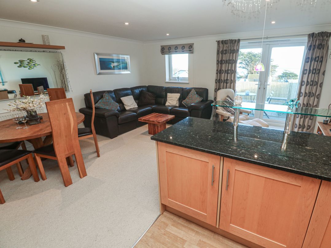 Flat 2, Godrevy View