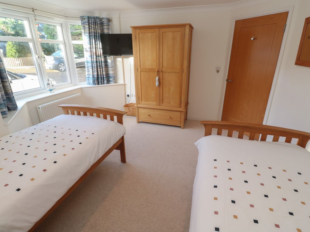 Flat 2, Godrevy View