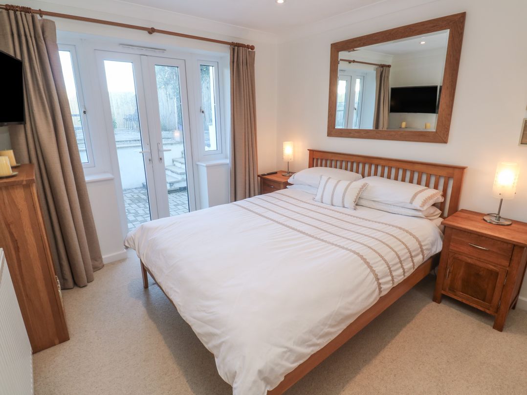 Flat 2, Godrevy View