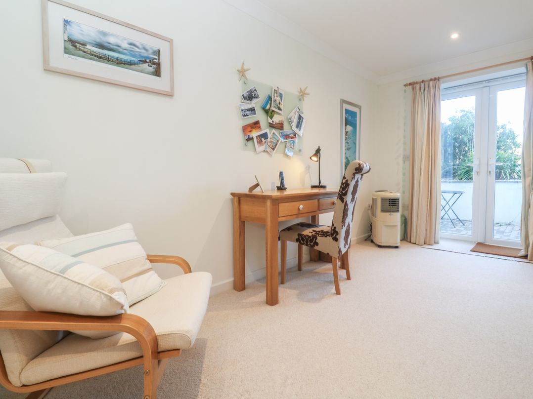 Flat 2, Godrevy View