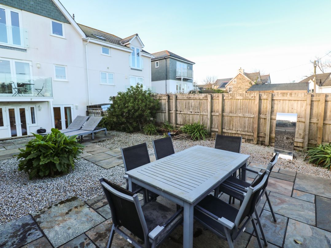 Flat 2, Godrevy View