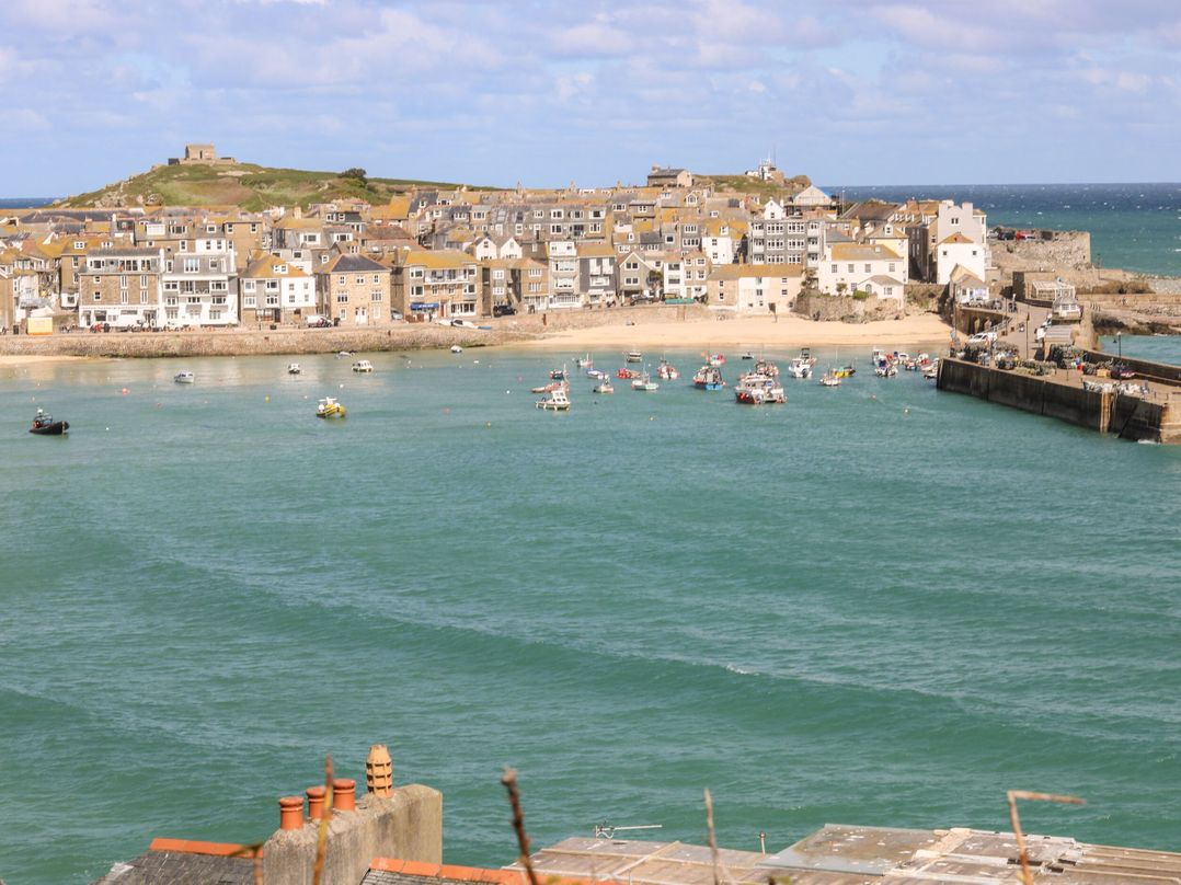 Flat 2, Godrevy View