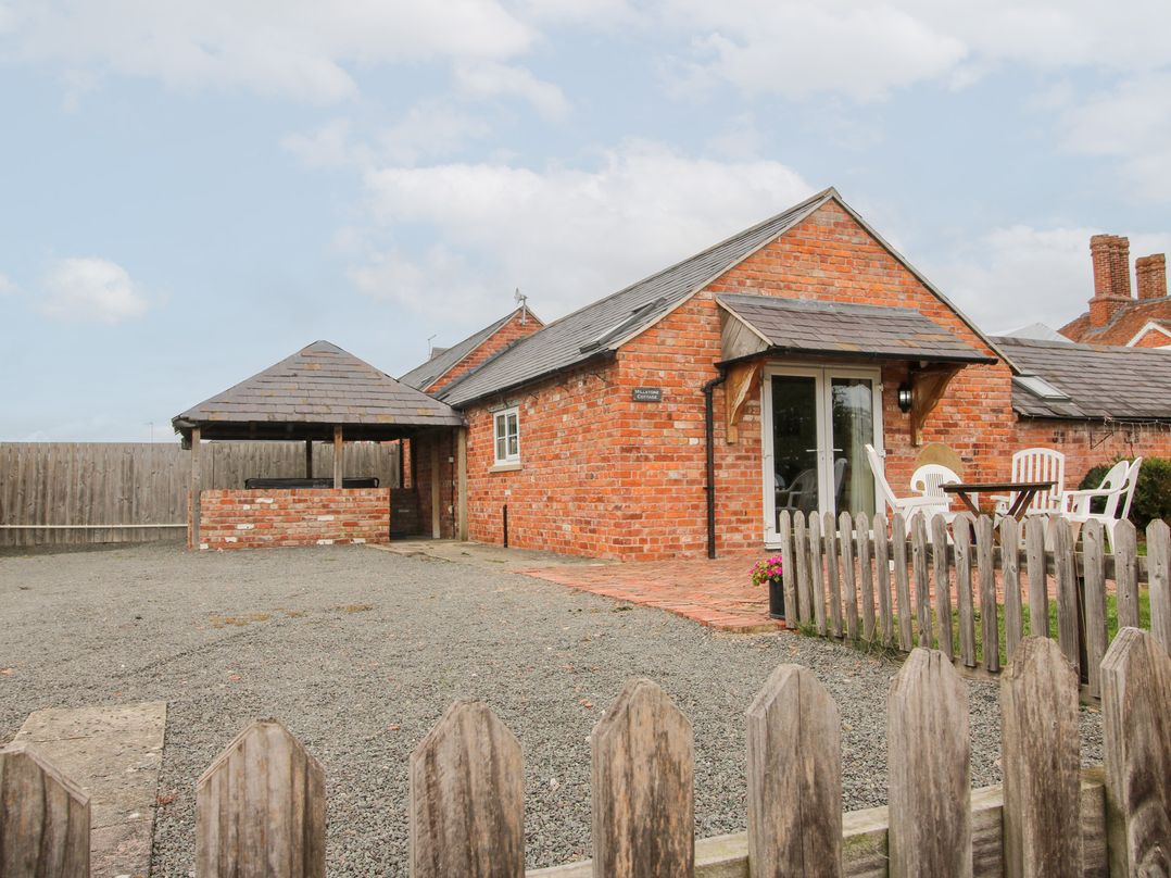 Millstone Cottages - Millstone Cottage