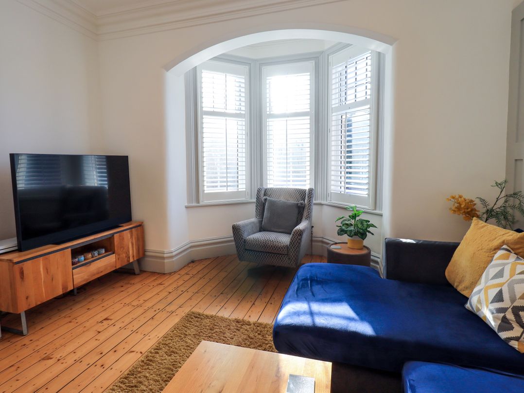 Clifton Drive Apartment