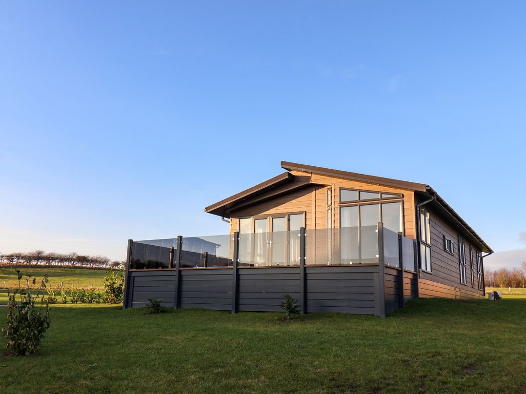 Holly Lodge