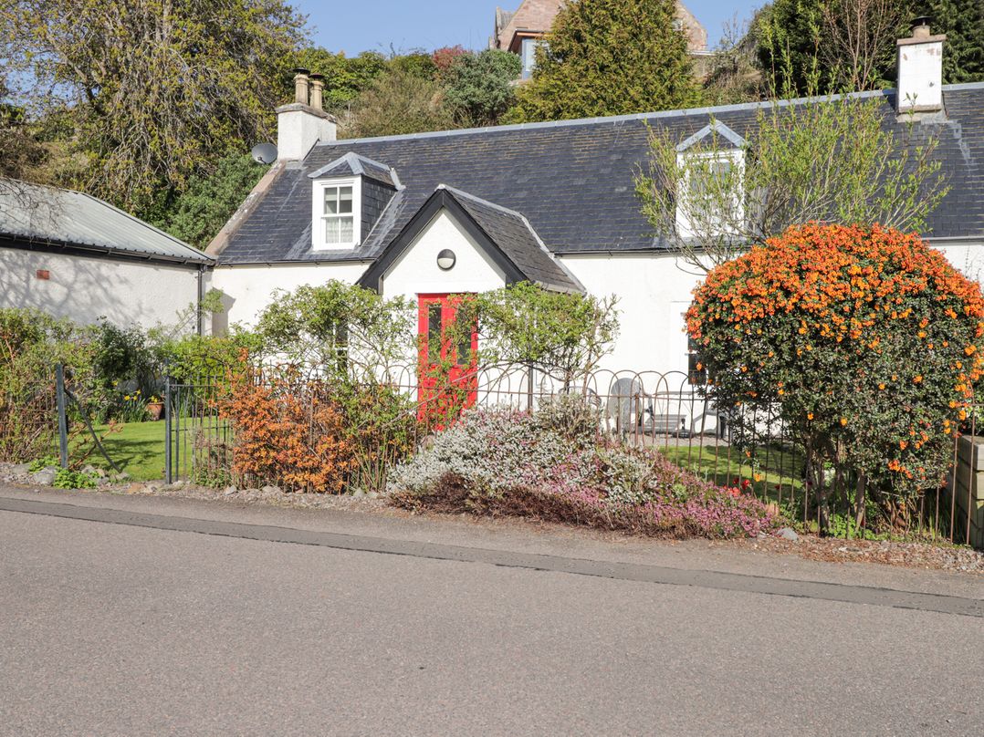 Fuchsia Cottage