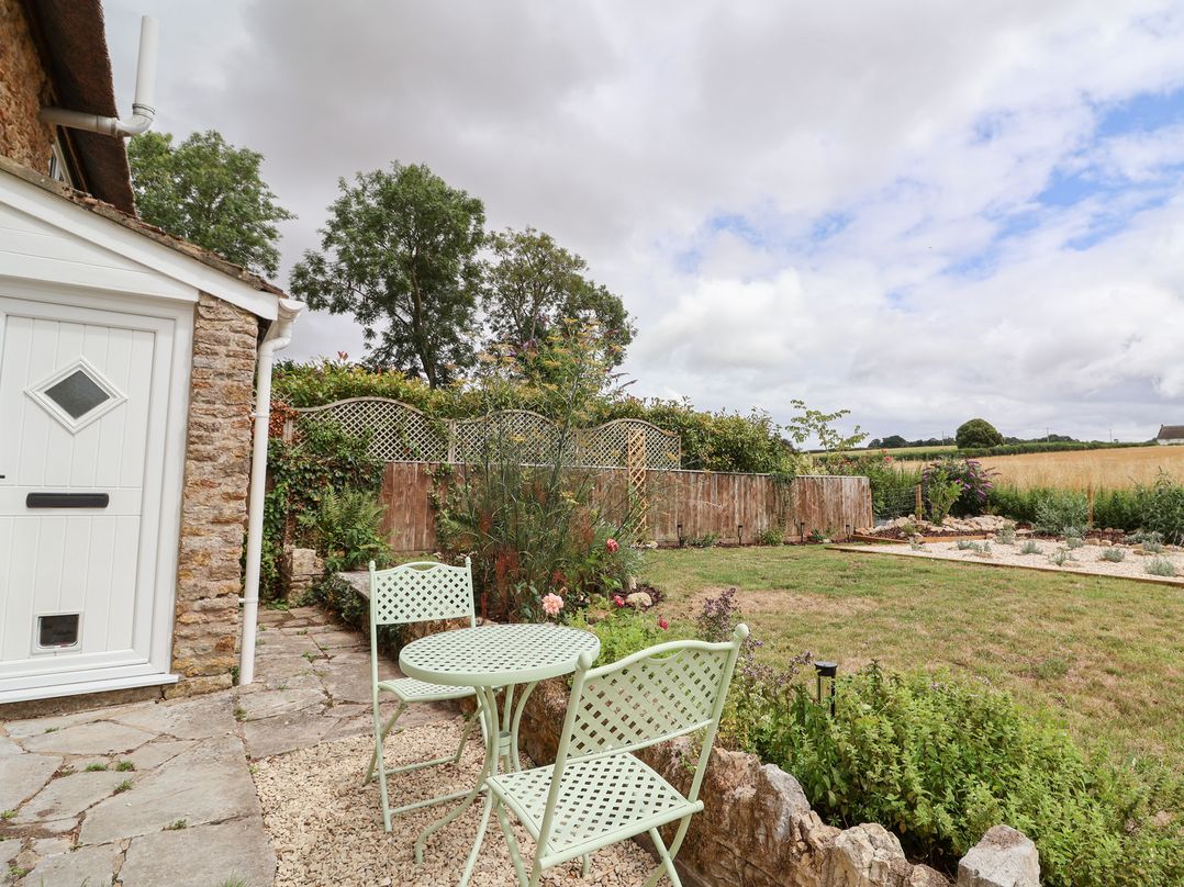 Thatchers End