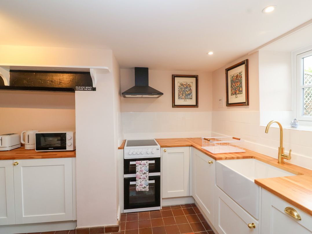 Thatchers End