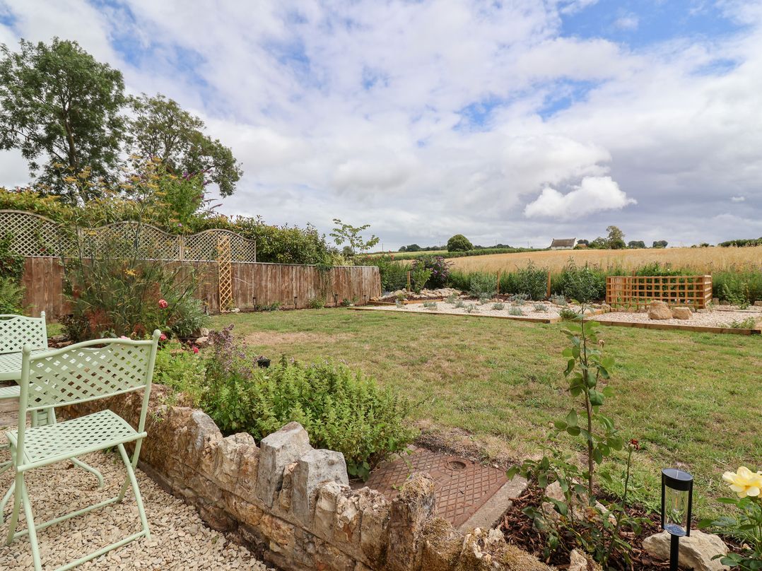 Thatchers End