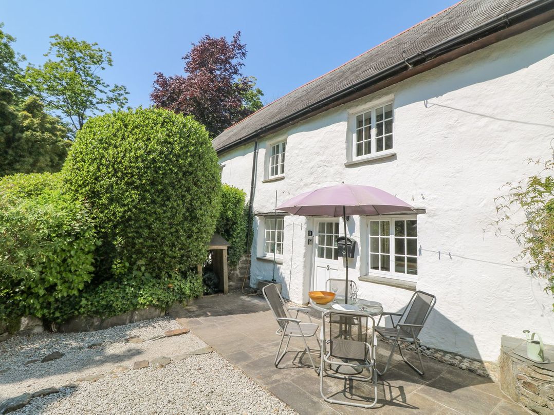 2 Rose Cottage