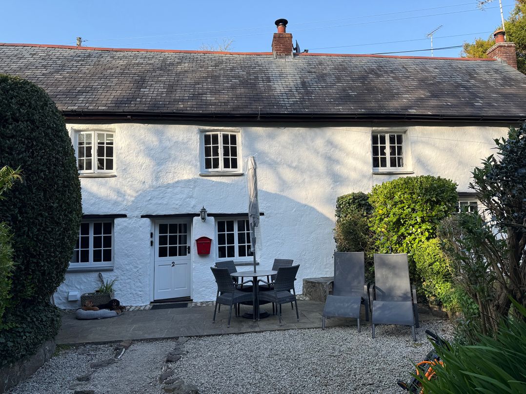 2 Rose Cottage