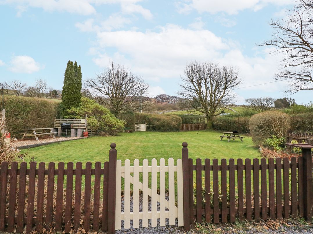 Dalar Cottage