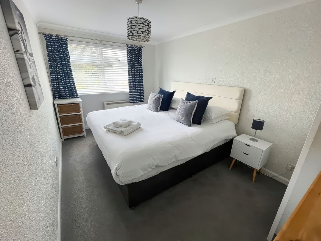 1 Chatsworth Riverscape Apartments