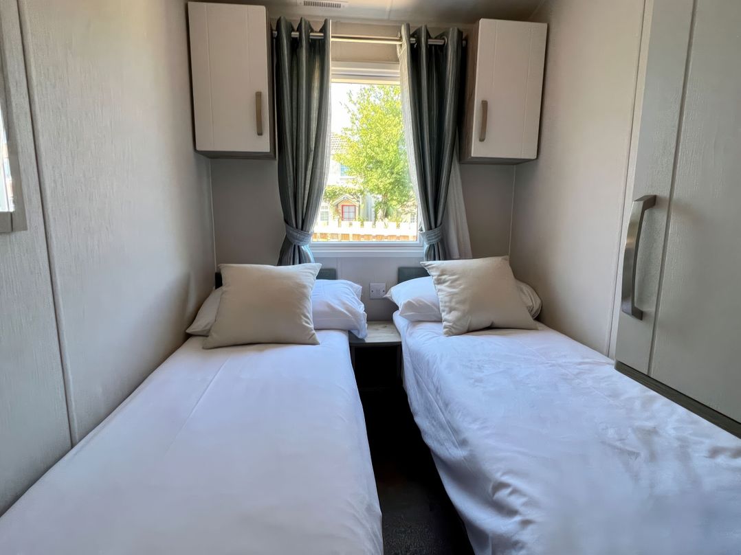 Bronze 3 Bed Caravan - Hayling Island