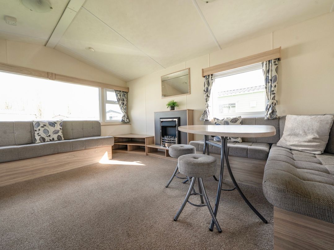 Ripples & Reeds - Billing Aquadrome