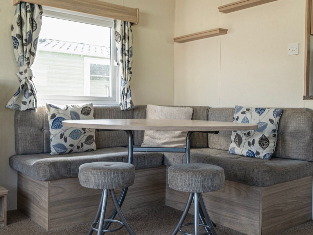 Ripples & Reeds - Billing Aquadrome