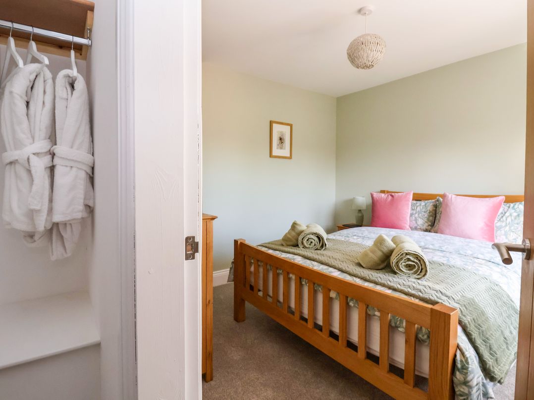 Elm Tree Cottage