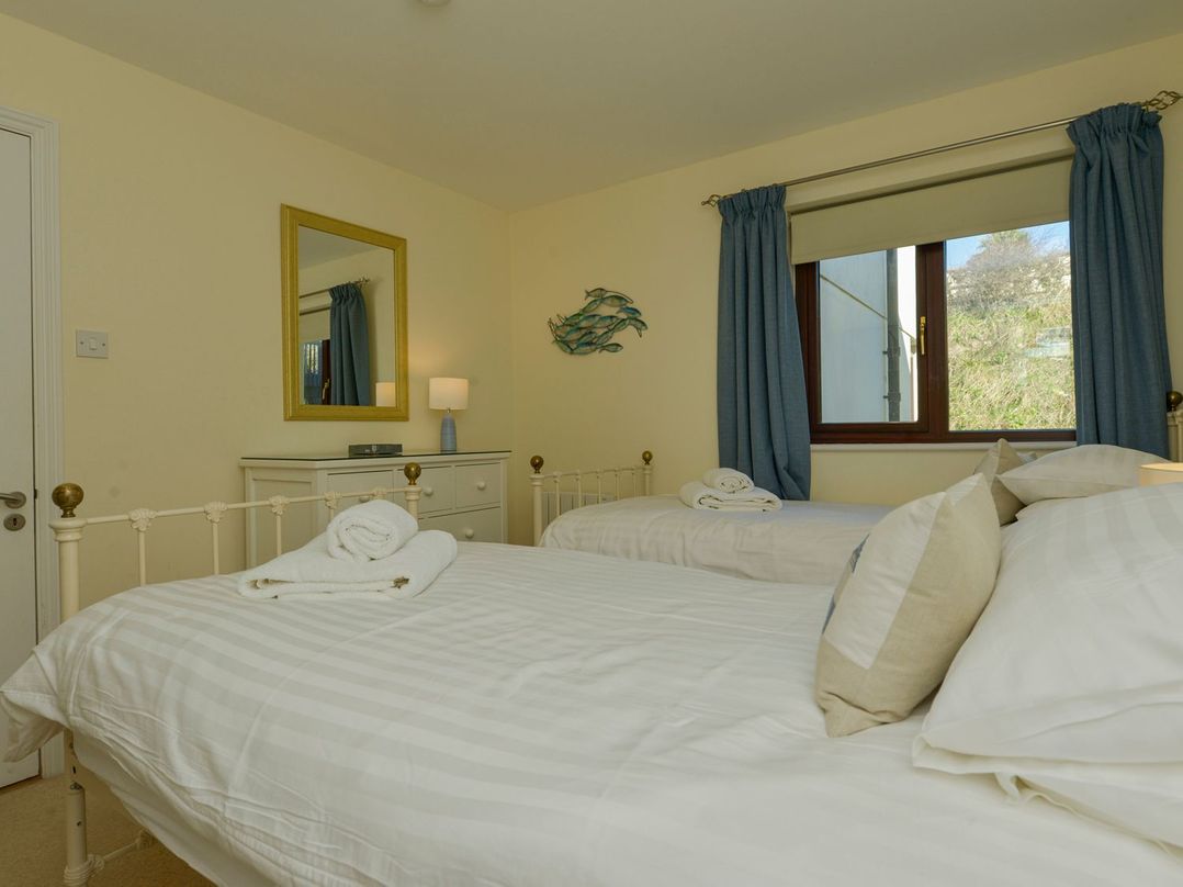 12 Burgh Island Causeway