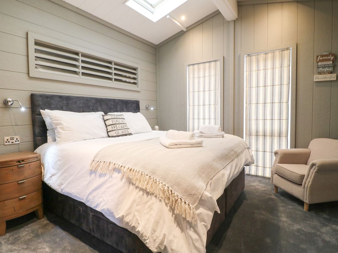 Tranquil Cove Spa Lodge