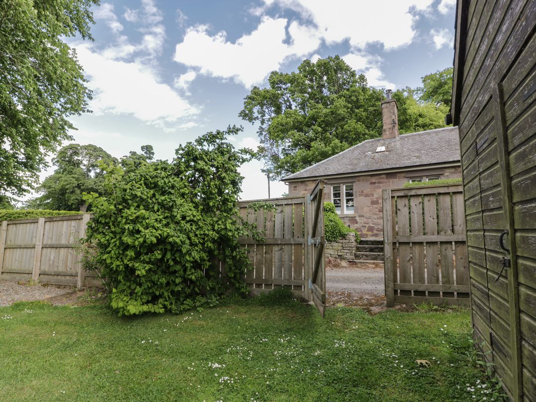 Eagle Glen Cottage