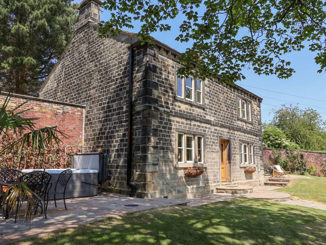 Cunliffe House