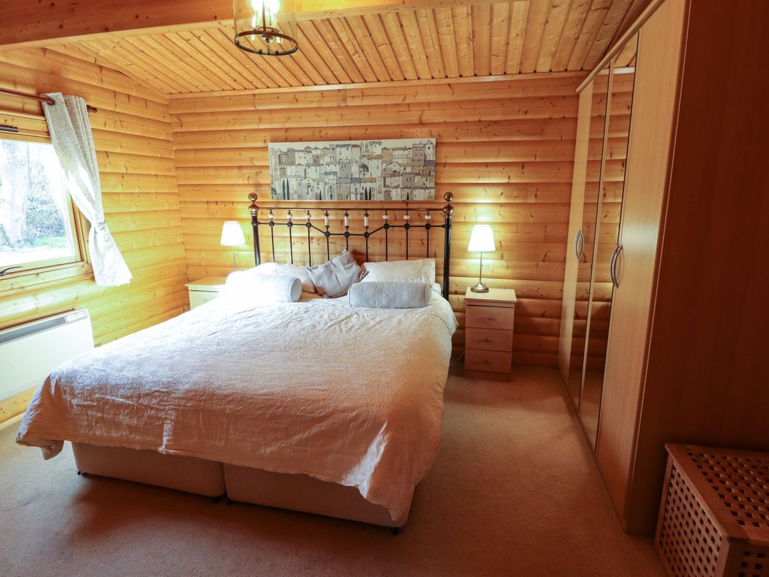 Forrest Lodge