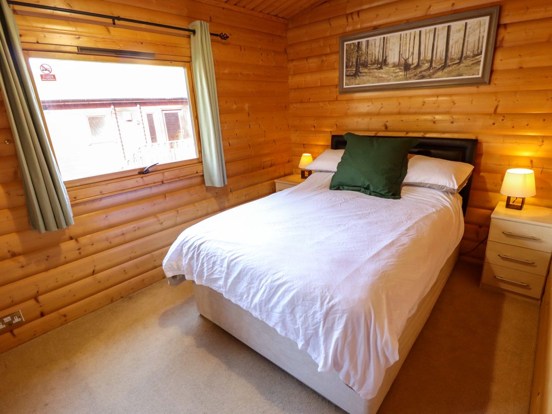 Forrest Lodge