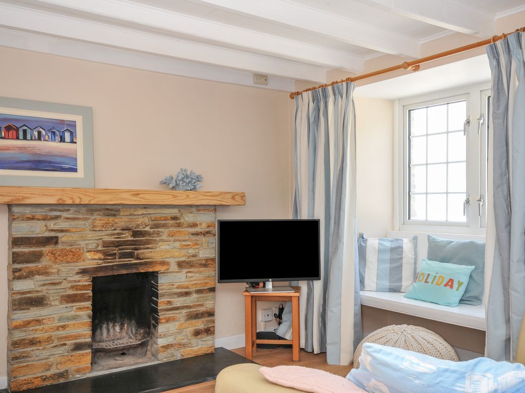 2 Porthilly Cottages