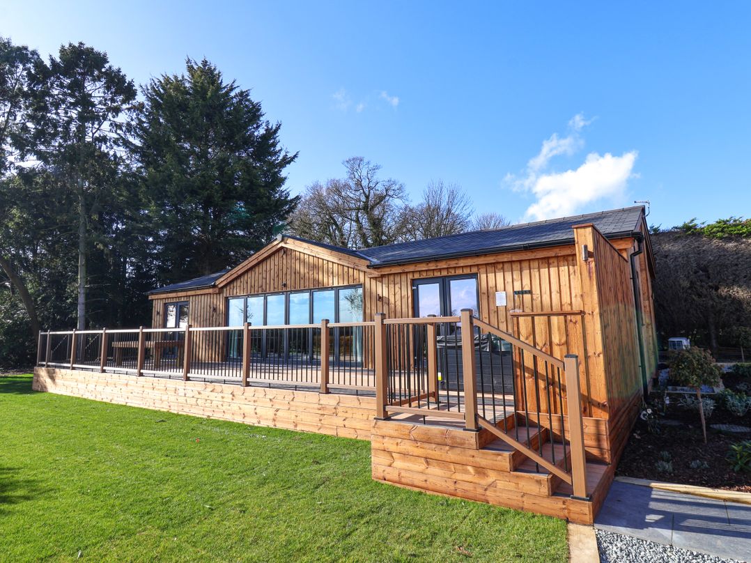Routhorpe Lodge
