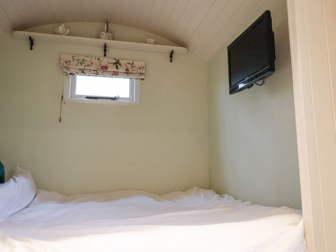 Woodlands Retreat Shepherd's Hut