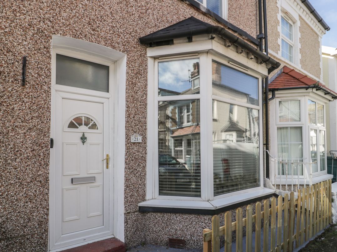 21 Taliesin Street