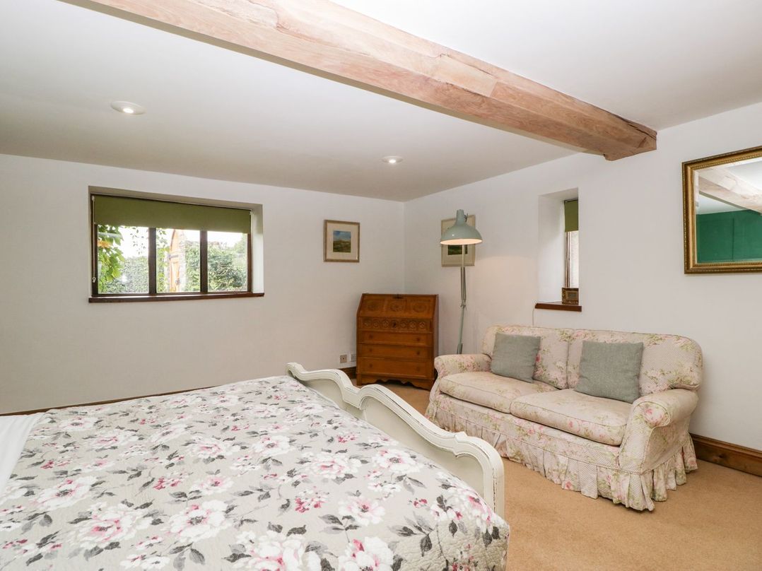 Mistletoe Cottage