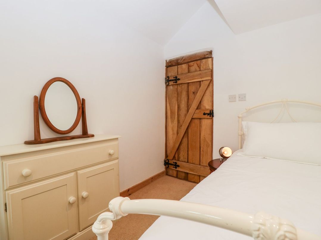 Mistletoe Cottage