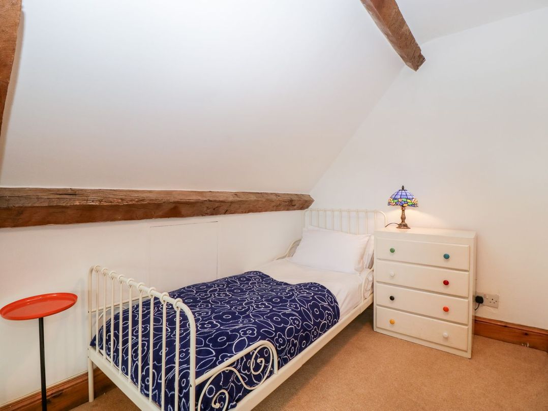 Mistletoe Cottage